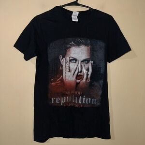 Taylor Swift Reputation 2018 Tour With Camila Cabello Black Concert Shirt Small